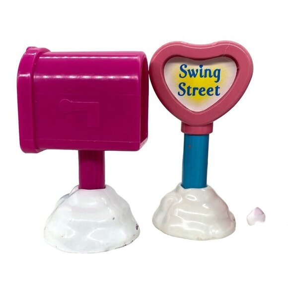 Vintage Care Bear Playset Pieces - Picture 5 of 8